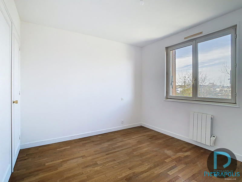 Maison - 97 m² - 5 pièces