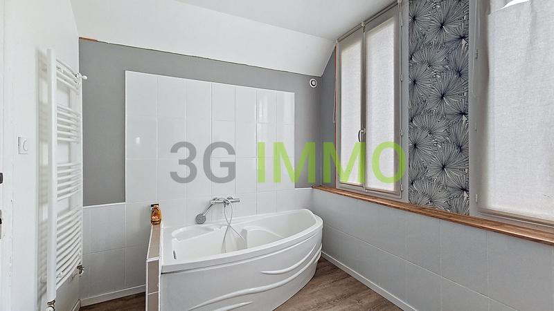 Maison - 125 m² - 5 pièces