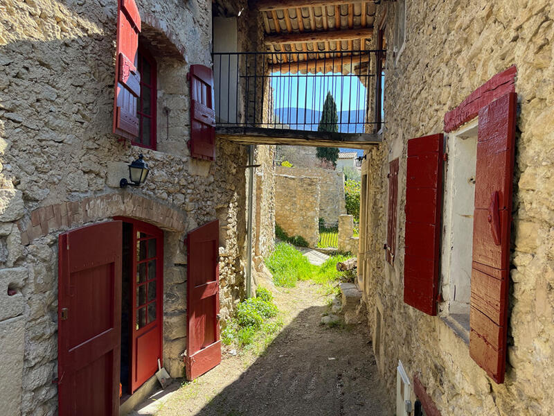 Maison - 207 m² - 10 pièces