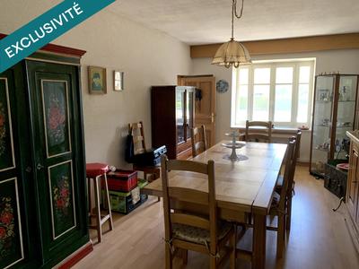 Maison - 93 m² - 4 pièces