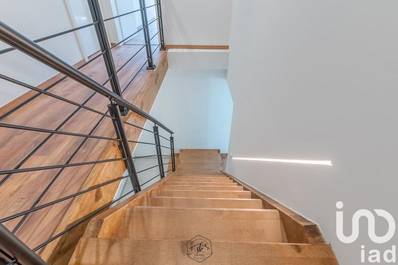 Maison de village - 180 m² - 6 pièces