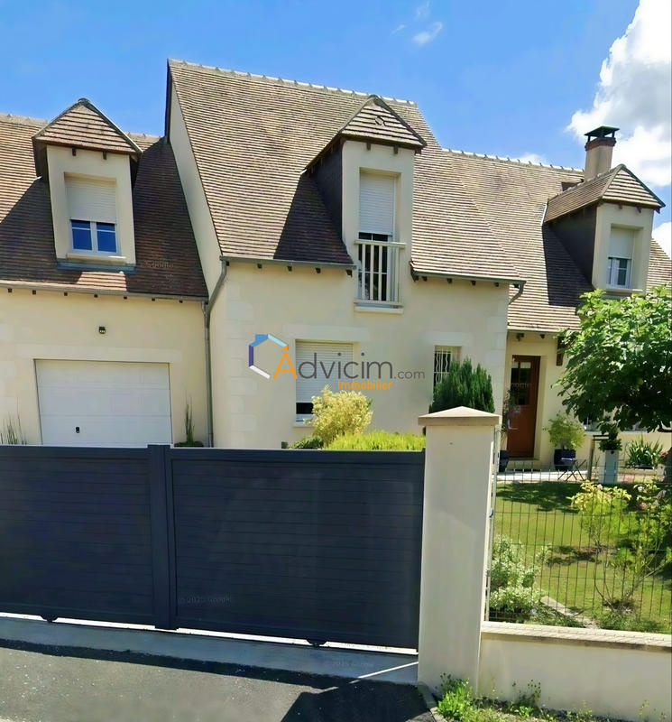Maison - 151 m² - 7 pièces