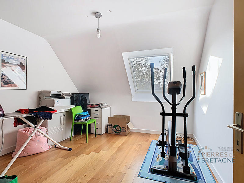 Maison - 166 m² - 6 pièces