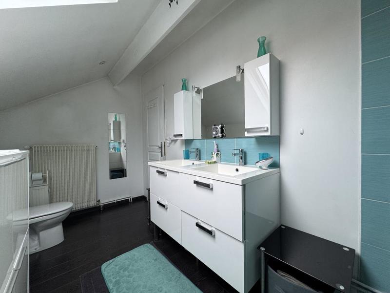 Maison - 85 m² - 4 pièces