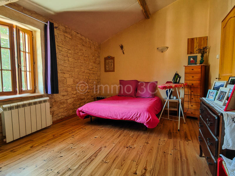 Maison en pierre - 290 m² - 11 pièces