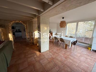 Maison - 140 m² - 4 pièces