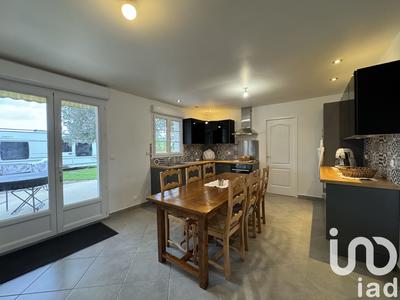 Maison - 164 m² - 8 pièces