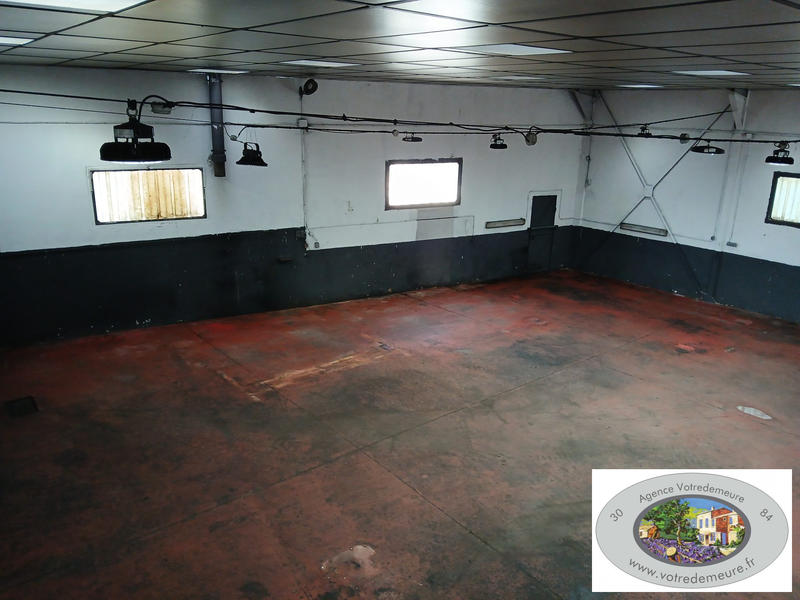 Local d'activités - 345 m²