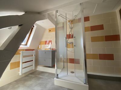 Appartement - 60 m² - 2 pièces