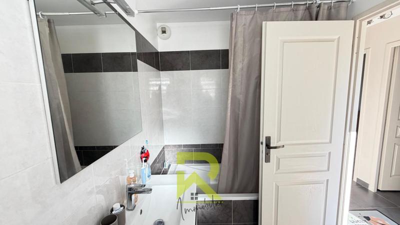 Maison - 138 m² - 5 pièces