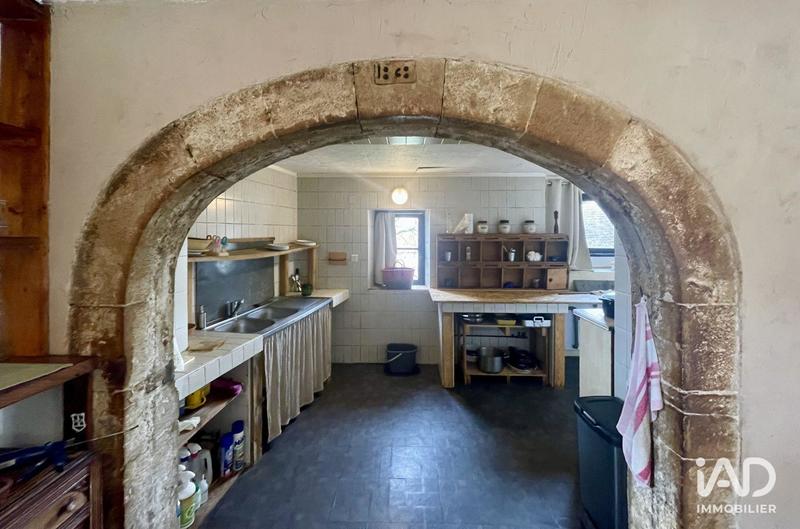 Maison - 110 m² - 6 pièces