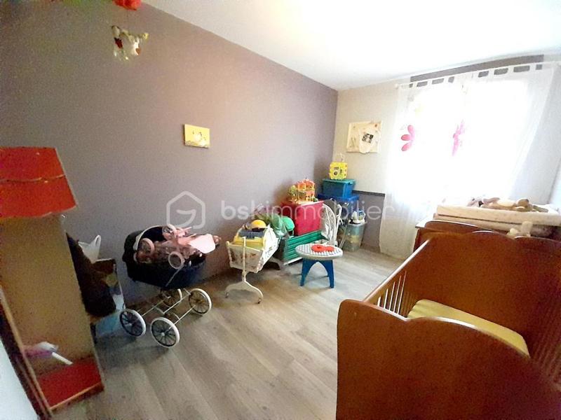 Maison - 100 m² - 6 pièces