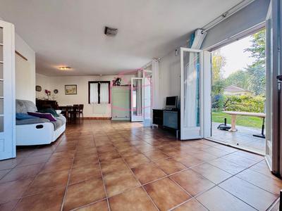 Maison - 140 m² - 7 pièces