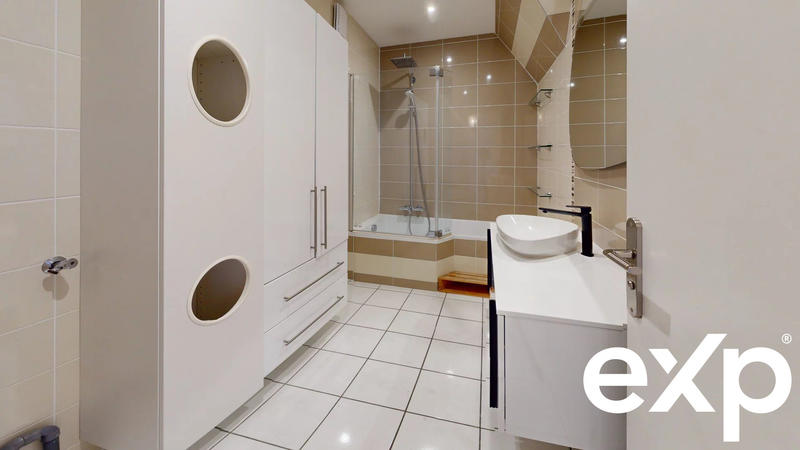 Appartement - 82 m² - 4 pièces