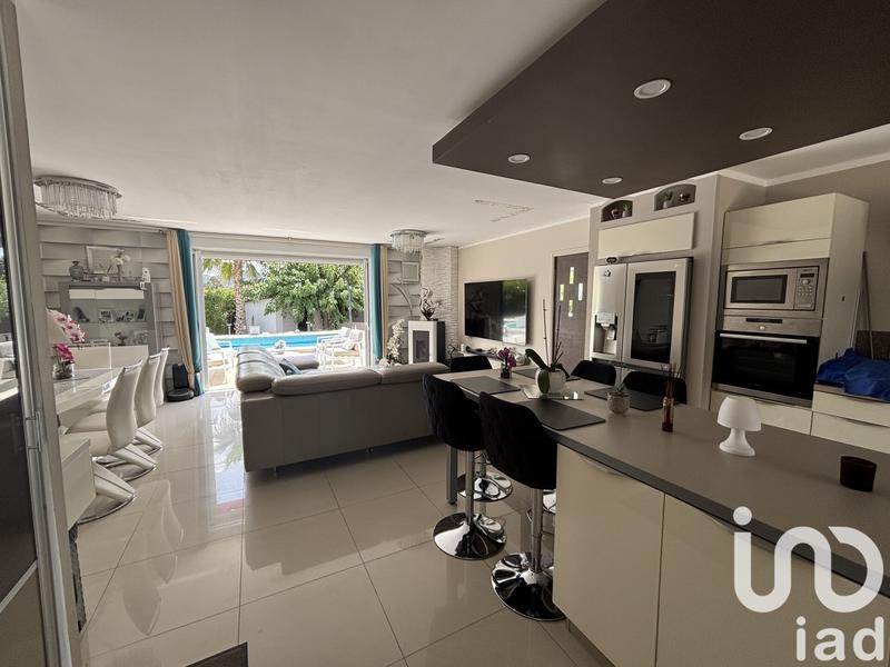 Maison - 115 m² - 4 pièces