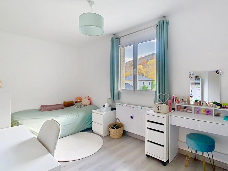 Maison - 145 m² - 5 pièces