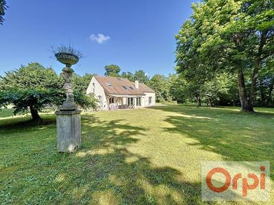 Maison - 197 m² - 8 pièces