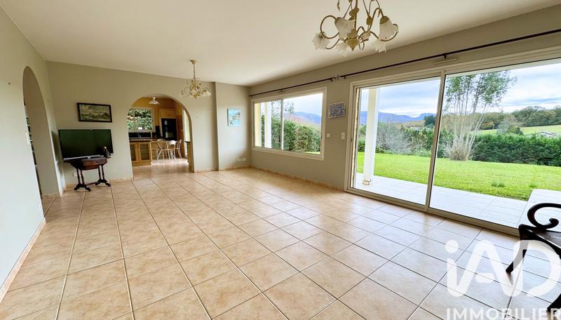 Maison - 130 m² - 5 pièces