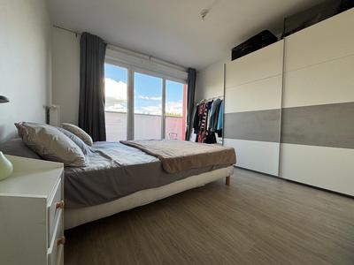 Appartement - 84 m² - 4 pièces