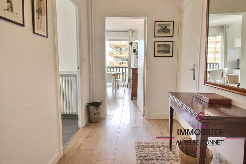 Appartement - 75 m² - 3 pièces