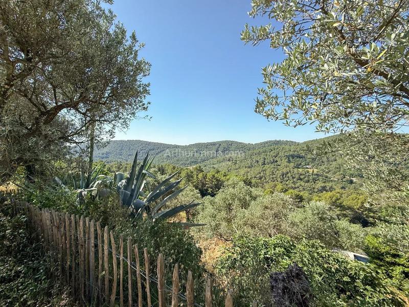 Maison - 137 m² - 4 pièces