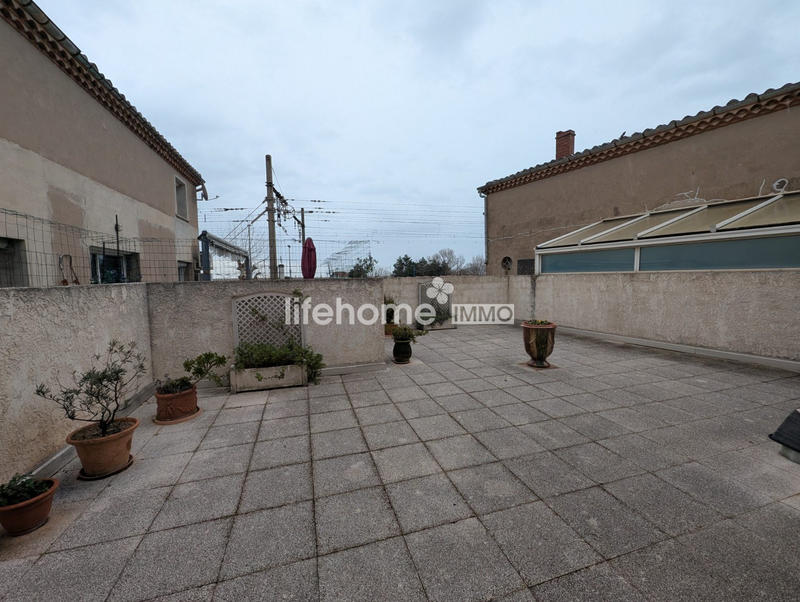 Appartement - 243 m² - 7 pièces