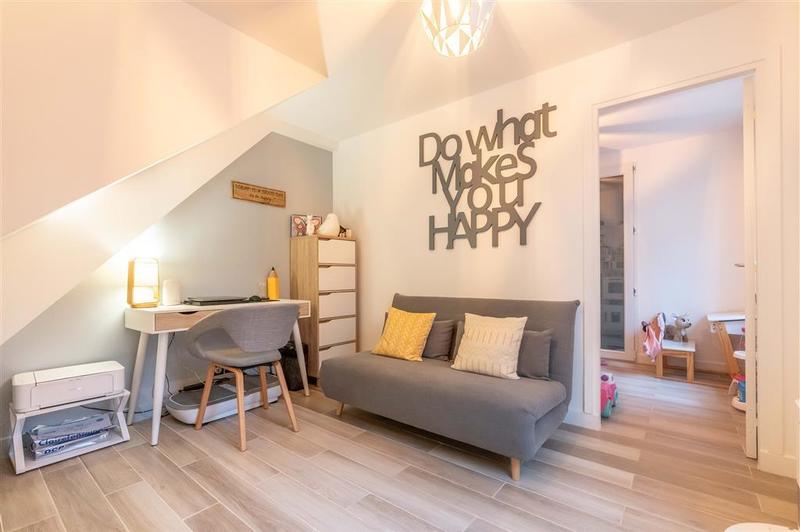 Maison - 102 m² - 5 pièces