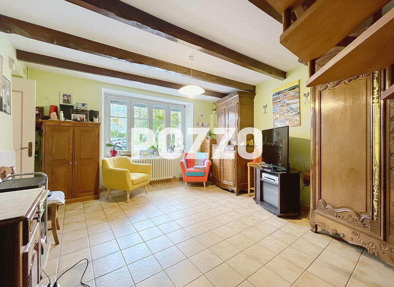 Maison - 180 m² - 9 pièces