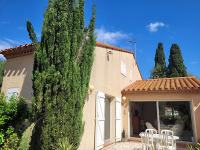 Maison - 93 m² - 5 pièces