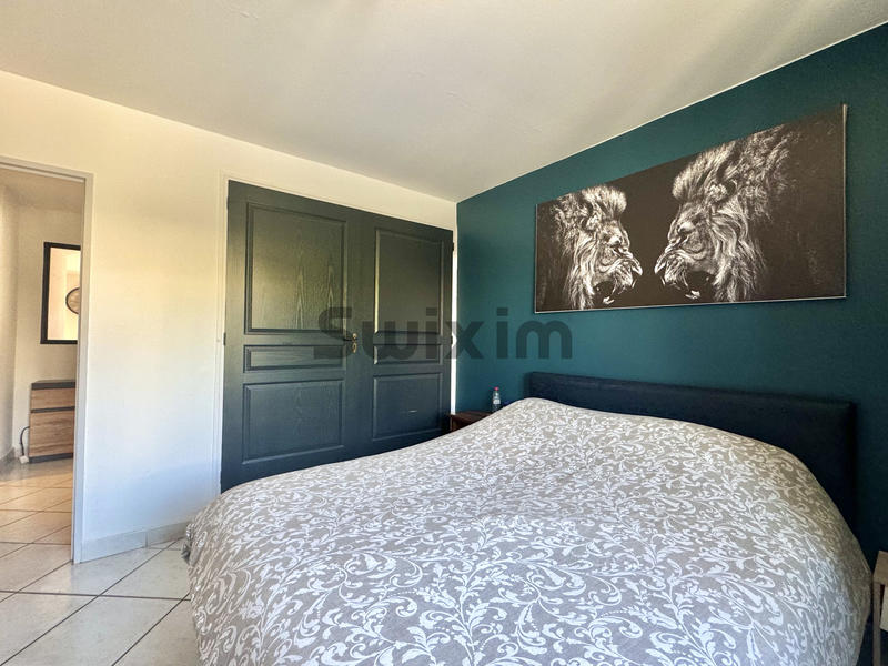 Appartement - 75 m² - 3 pièces