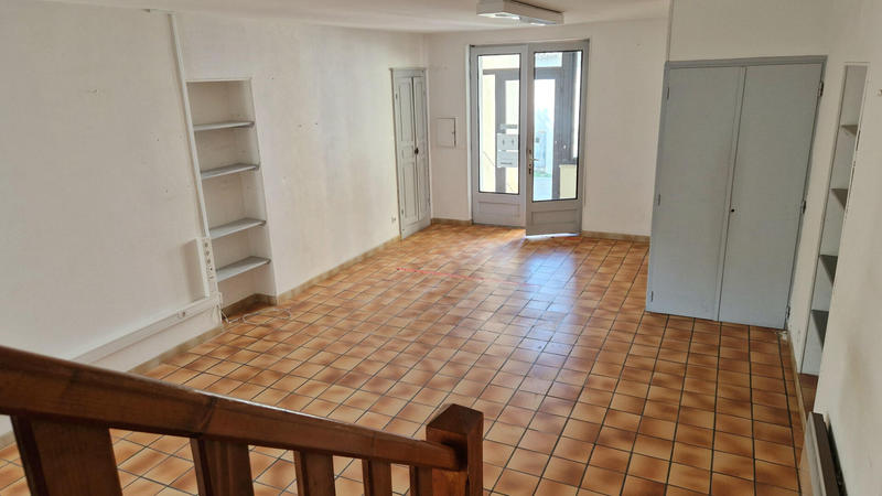 Immeuble - 210 m² - 7 pièces