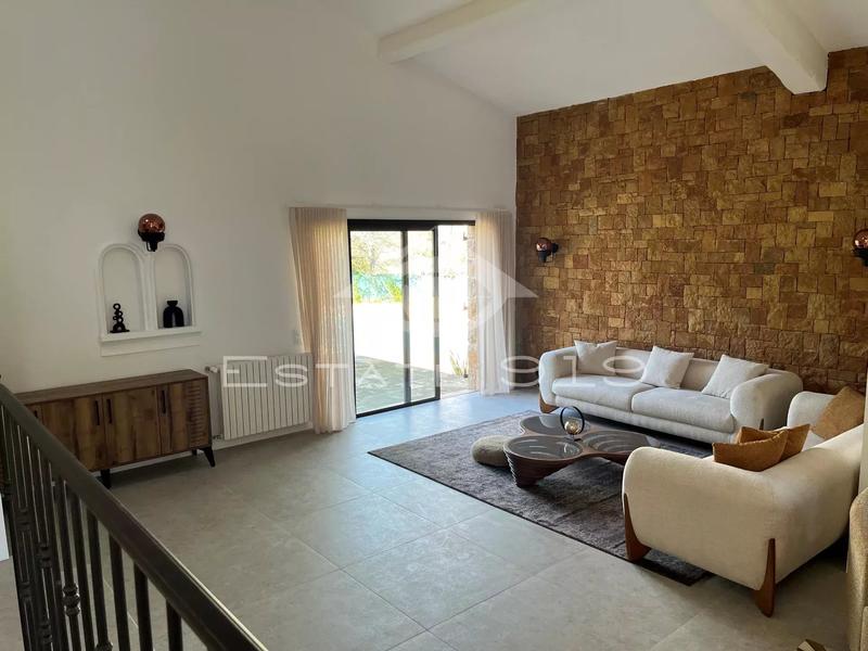 Villa - 182 m² - 7 pièces
