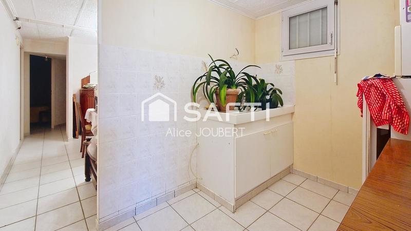 Maison - 99 m² - 5 pièces