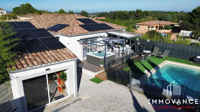 Maison - 120 m² - 6 pièces