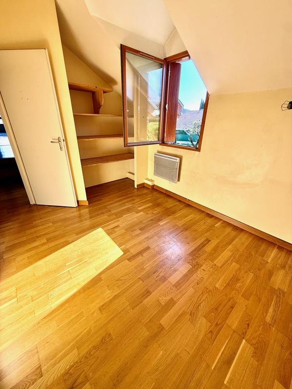 Maison - 175 m² - 7 pièces