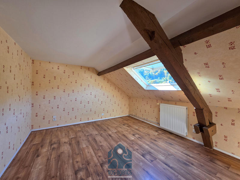 Maison - 140 m² - 4 pièces