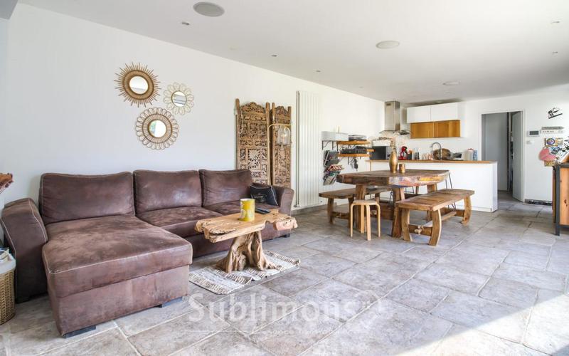 Maison - 102 m² - 4 pièces