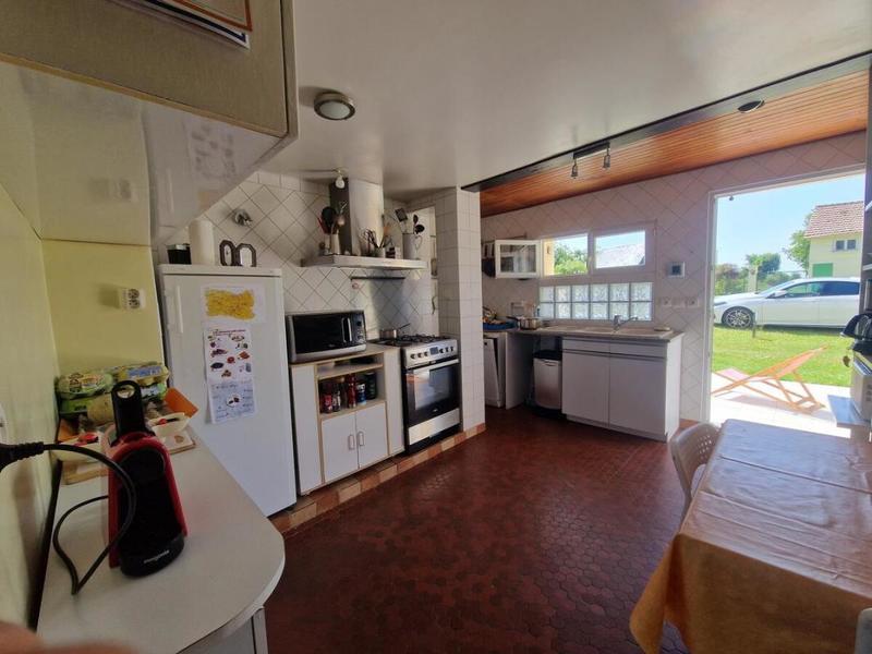 Maison - 231 m² - 8 pièces