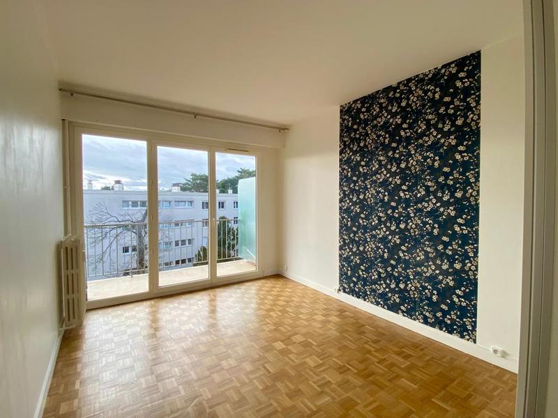 Appartement - 99 m² - 4 pièces