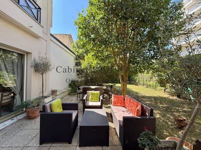 Appartement - 118 m² - 4 pièces