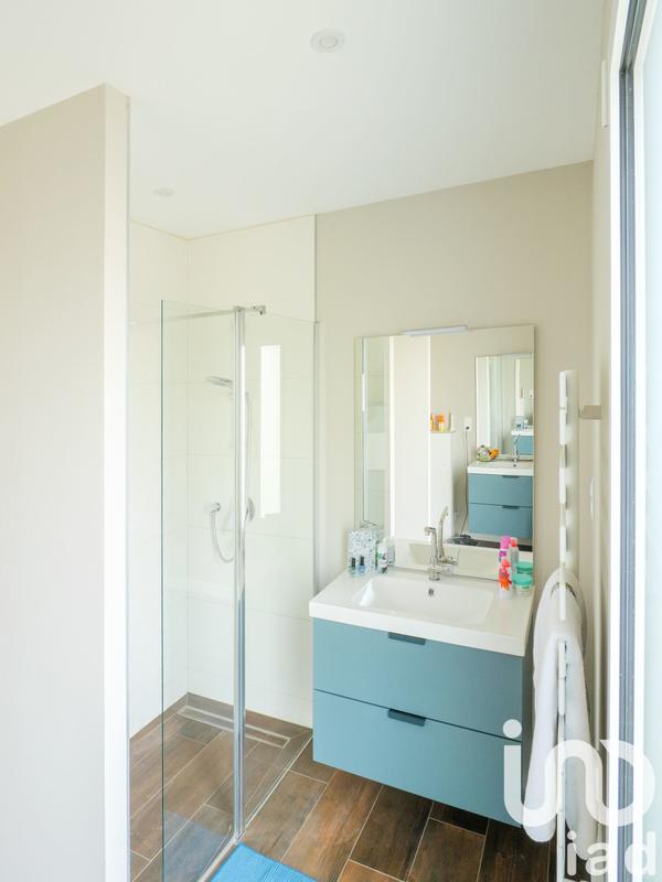 Maison - 156 m² - 9 pièces