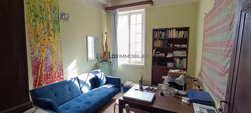 Maison ancienne - 510 m² - 13 pièces