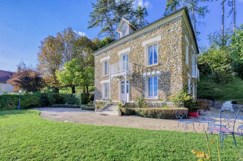 Maison de maîtres - 196 m² - 7 pièces