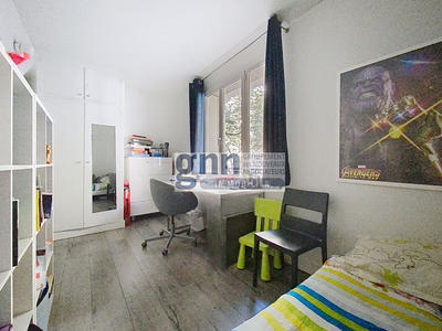 Appartement - 100 m² - 5 pièces