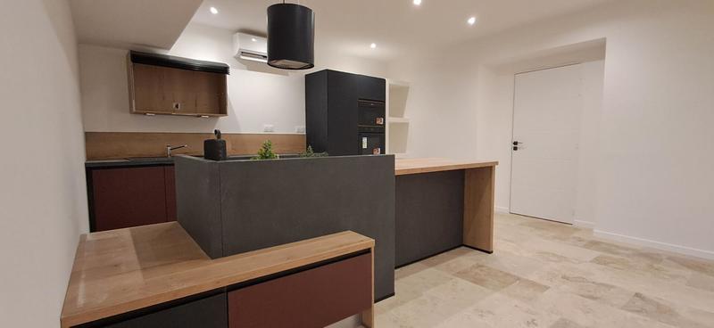 Appartement - 120 m² - 5 pièces