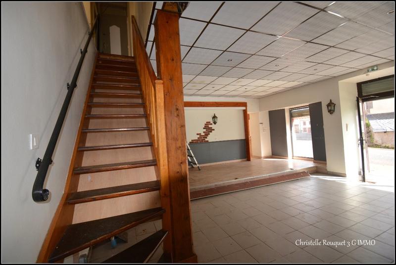 Maison - 230 m² - 7 pièces