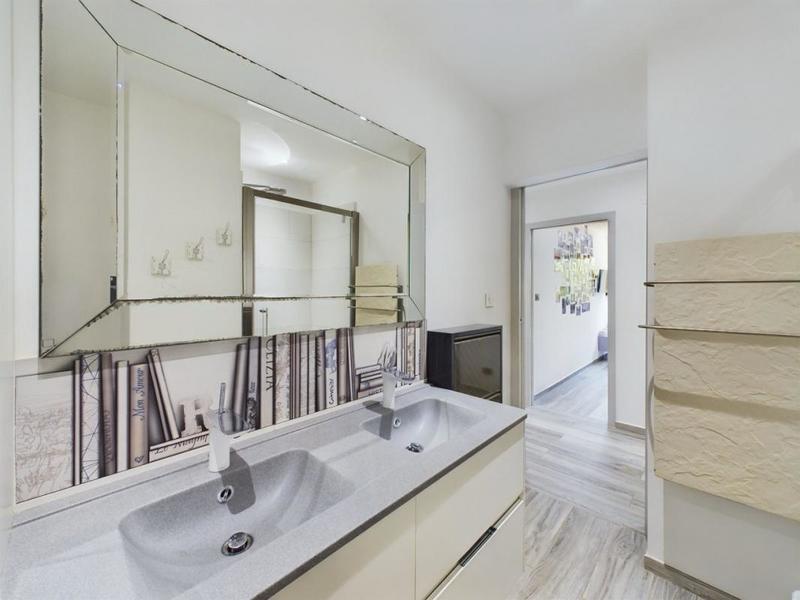 Appartement - 124 m² - 4 pièces