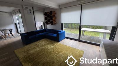 Chambre - 9 m² - 1 pièce