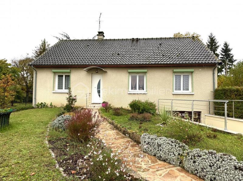 Maison - 105 m² - 4 pièces