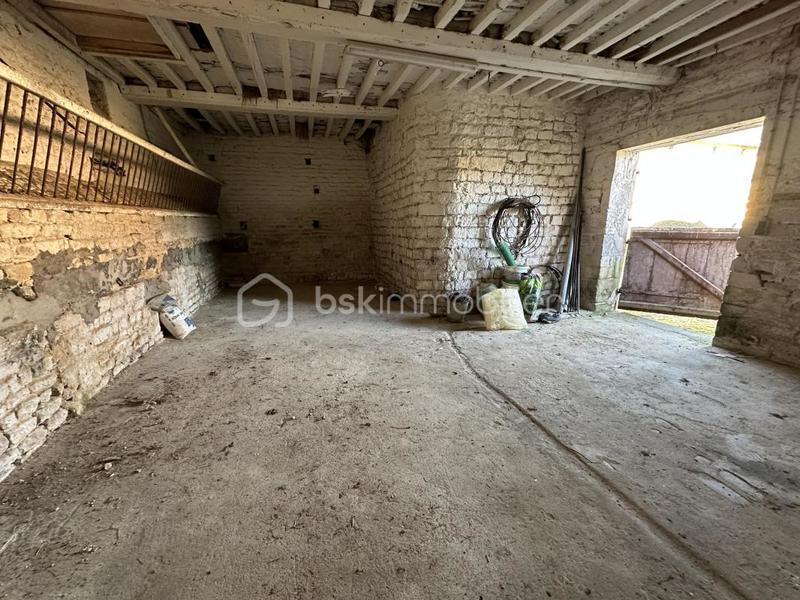 Maison en pierre - 202 m² - 7 pièces